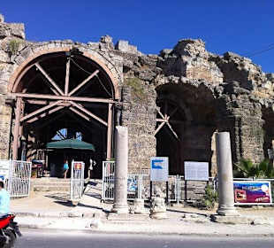Ruine im Apollo Tempel