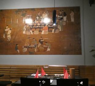 Im Look & Feel Grill Restaurant in Friedenau