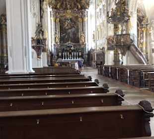 Hofkirche „Unserer Lieben Frau“