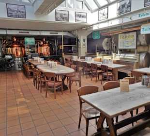 Blick in die Gasträume in Hansens Brauerei