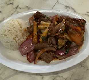 Lomo Saltado