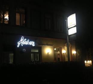 Gebäude