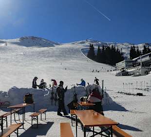 Ski Gebiet - wenige Schritte zum Lift