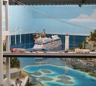 Skandinavien mit Aida, Brücke und Bohrinsel