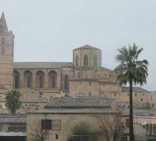 Blick zur Església de Santa María de Sineu