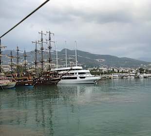 Hafen Alanya