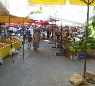 Frische Obst und Gemüse& Ware