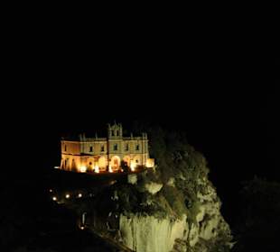 Isola Maria bei Nacht