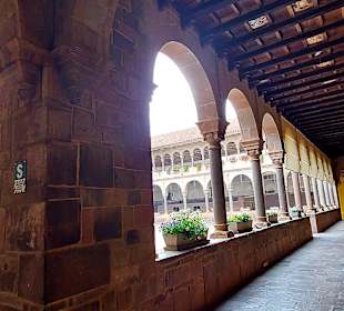 Iglesia y Convento Santo Domingo Qorikancha