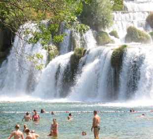 Kąpielisko przy wodospadzie