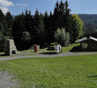 Erzgruben-Erlebniswelt Kohlemeiler/Hoch-und Rennofen