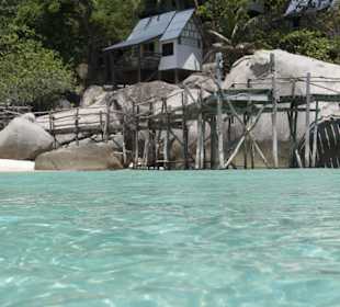 Kristallblaues Wasser