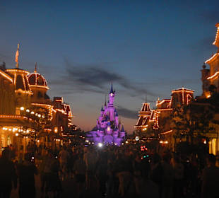 Main Street bei Nacht