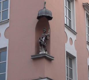 Max-Joses-Platz