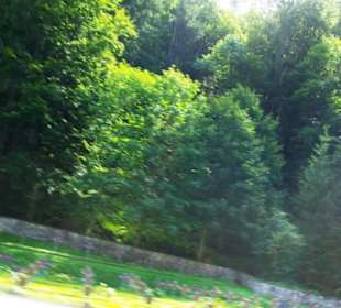 Links ist dann noch die Kapelle 