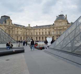 Louvre
