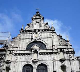 Außenansicht der Kirche St. Michael