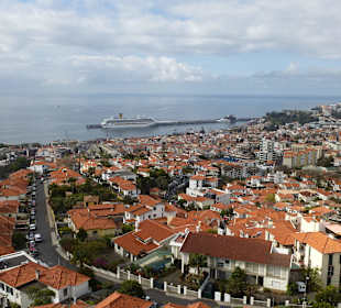 Blick von Monte auf Funchal