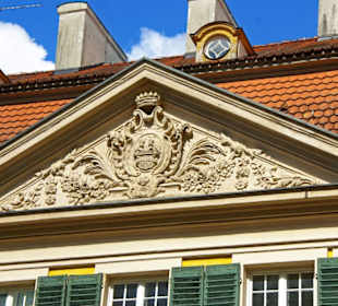 Hauptstirnseite vom Schloss