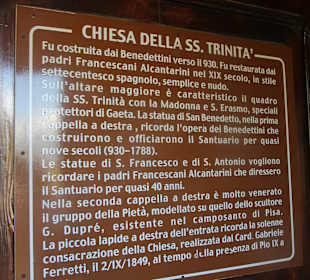 Sanktuarium SS.Trinita Montagna Spaccata