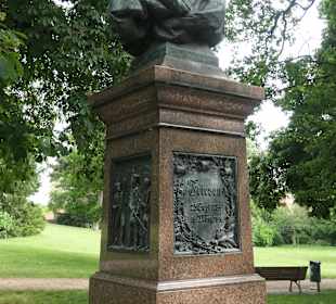 Denkmal Karl Friedrich Friesen im Fürstenwallpark