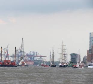 823. Hamburger Hafengeburtstag