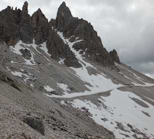 Der obere Weg war noch nicht gut begehbar