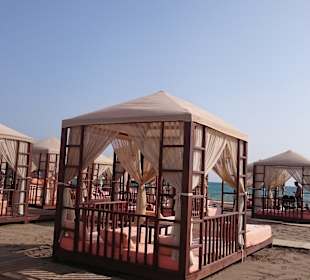 Strand Lara