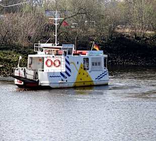 Die Fähre nach dem Ablegen