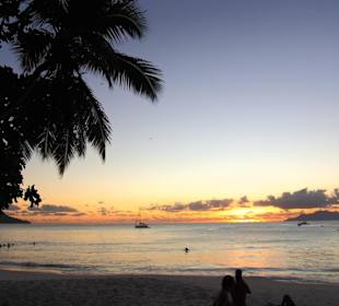 Sundown Beau Vallon