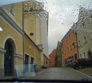 Blick auf Pfarrkirche