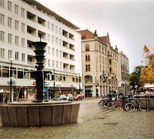 Einkaufstraße