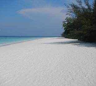 Einsamer Strand auf Tachai
