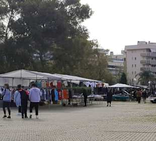 Mercadillo De Salou in Salou,