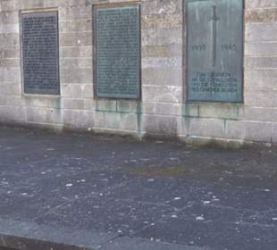Friedhof Ortsmitte