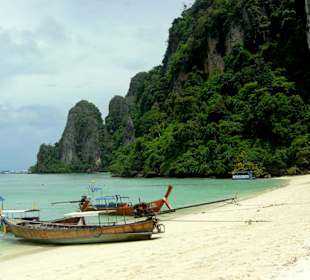 Am Strand von Phi Phi Don