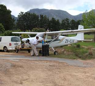 Betankung des Flugzeugs