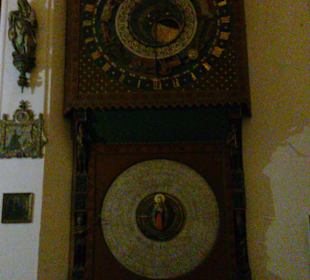 Zabytkowy zegar słoneczny