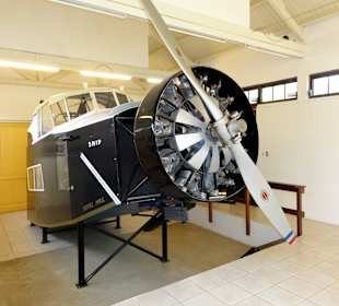 Motor und Cockpit der SNIP