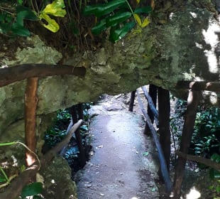 Kuza Cave
