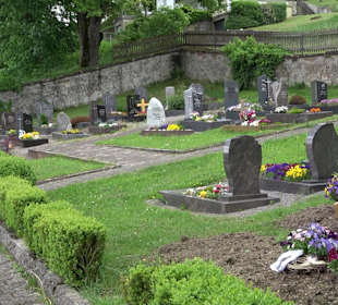 Friedhof Unteriflingen