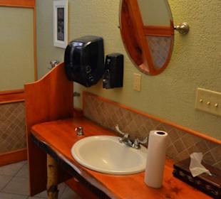 The Grille at Tennanah (Waschraum)