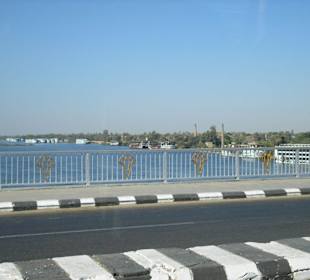 Blick von der Nilbrücke