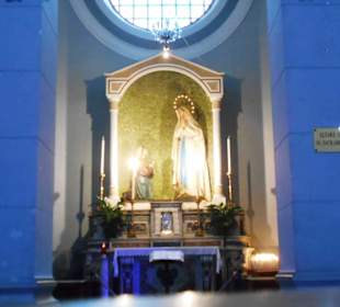 Kirche Santa Maria del Carmine