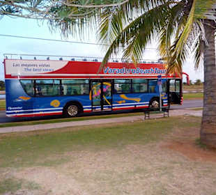 Varaderobeachtourbus