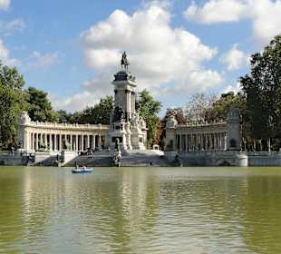 Монумент Альфонсо XII