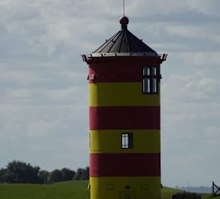 Am Pilsumer Leuchtturm