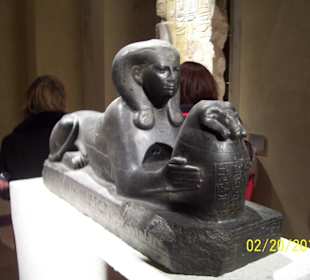 Statue