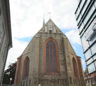 Blick zur Nikolaikirche