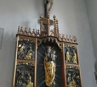 Innenansicht der Kirche St. Johannes der Täufer